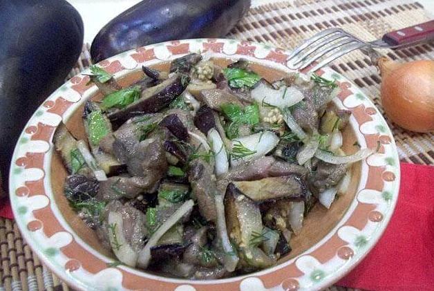 Маринованные баклажаны с грибами