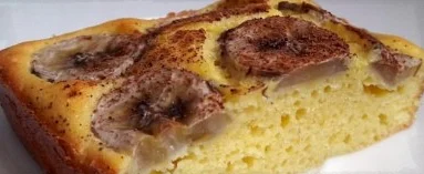 Пирог с бананом на кукурузной муке