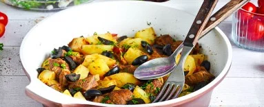 Баранина с картошкой тушеная