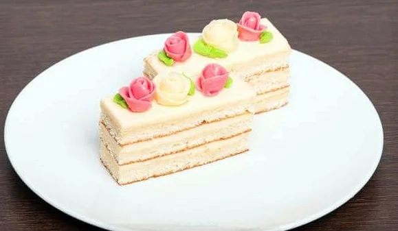 Бисквитные пирожные – пошаговые рецепты, как приготовить нежный и вкусный десерт