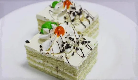 Бисквитные пирожные – пошаговые рецепты, как приготовить нежный и вкусный десерт