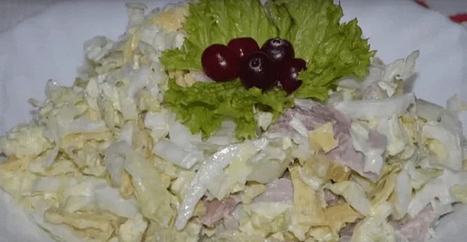 Блинный салат с копченой курицей – 6 рецептов салата с блинами и курицей