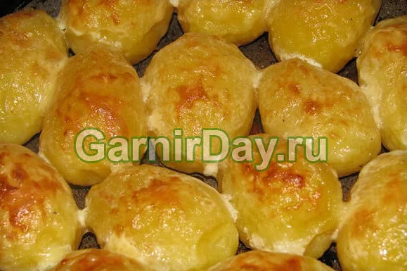 Картофель - классический гарнир к котлетам