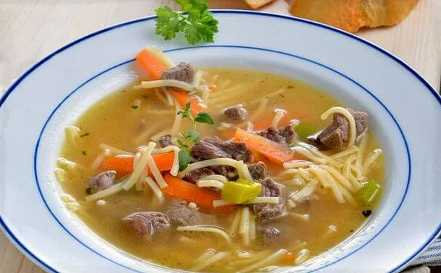 Wiener Rindsuppe