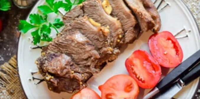 Классический рецепт мягкой и сочной говядины в духовке