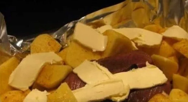 положить сливочное масло