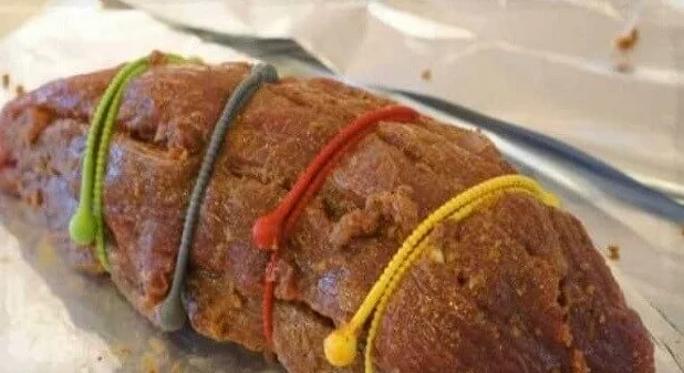 перевязать кусок мяса