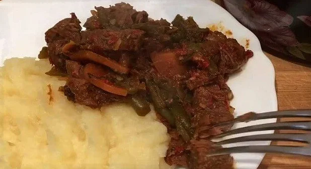 говядина в духовке с овощами