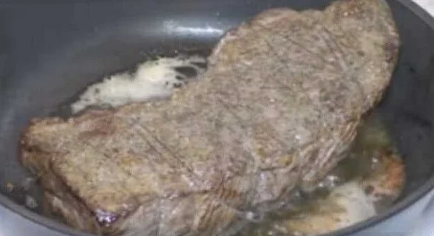 обжарить мясо