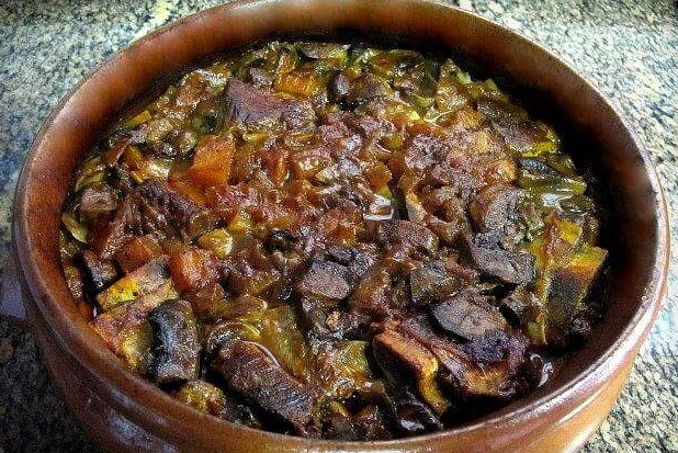 Ребрышки с грибами в духовке
