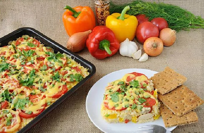 Запеканка с рисом и овощами. \ Фото: google.com.