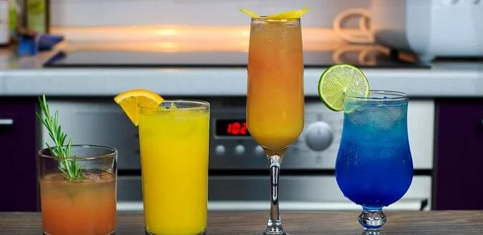 4 простых коктейля с водкой Алкоголь, Видео, Рецепт, Коктейль