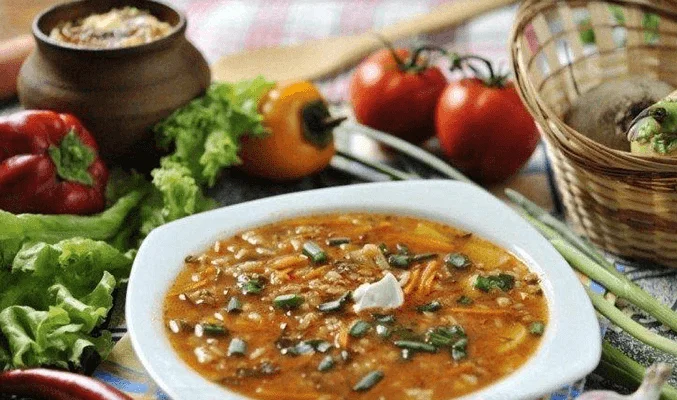 Постный суп с солеными огурцами