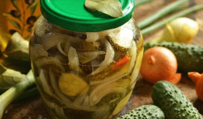 Салат из огурцов с луком на зиму