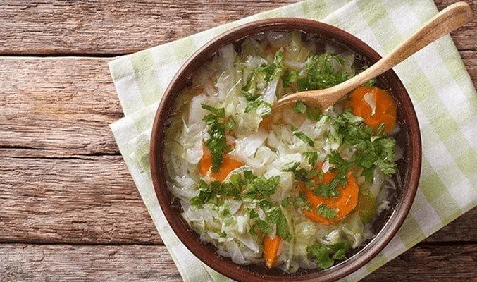 Щи с пекинской капустой