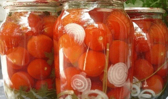 Салат из помидоров черри на зиму