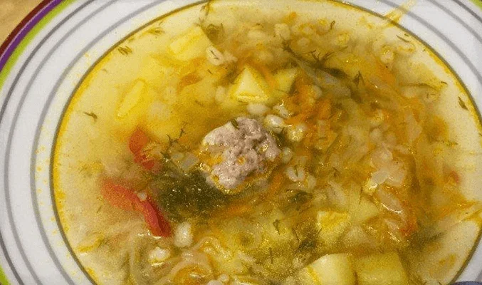 Суп с перловкой и фрикадельками
