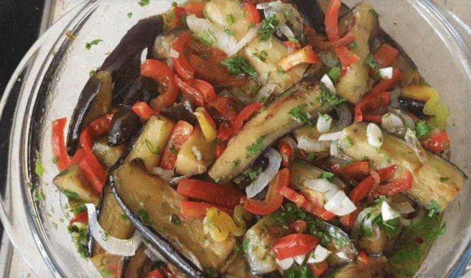 Маринованные баклажаны с перцем