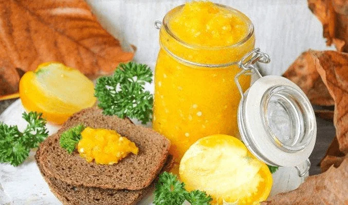 Аджика из желтых помидоров