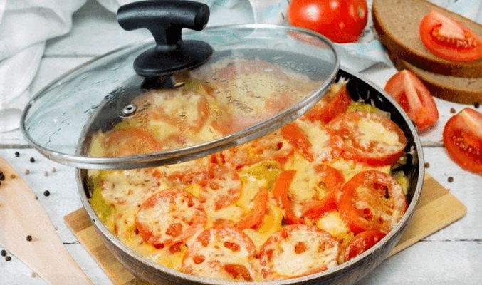 Курица по-французски на сковороде
