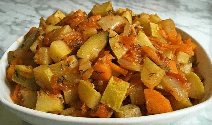 Соте с овощами и картошкой
