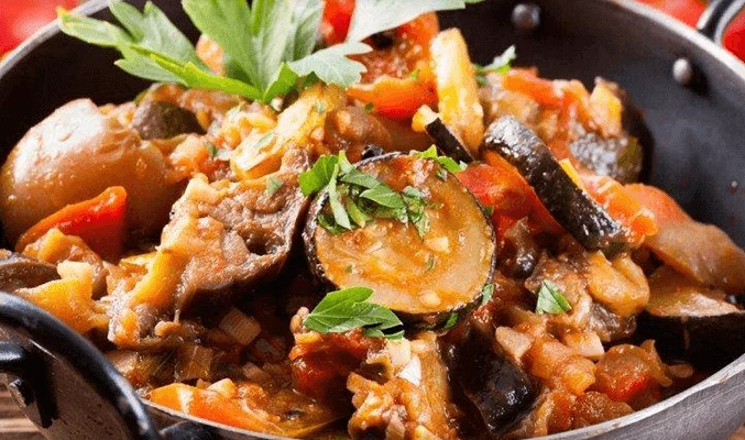 Соте из овощей с фаршем