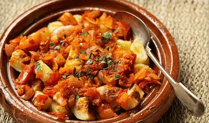 Говядина, тушенная с кабачками и баклажанами