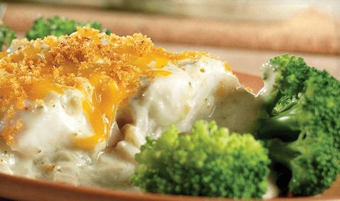 Филе минтая с сыром и брокколи