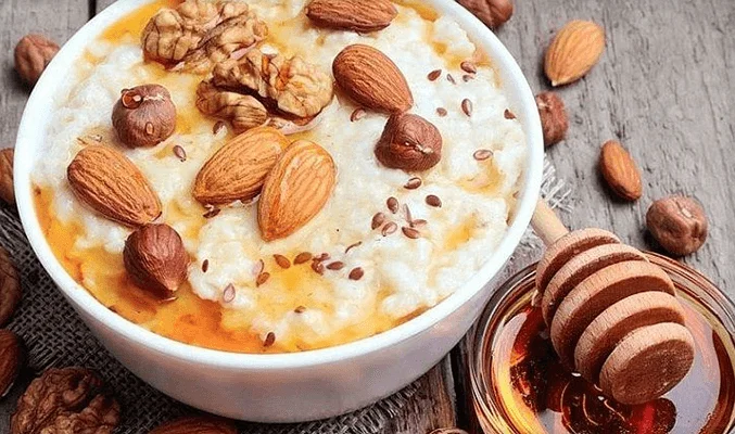 Овсяная каша с медом