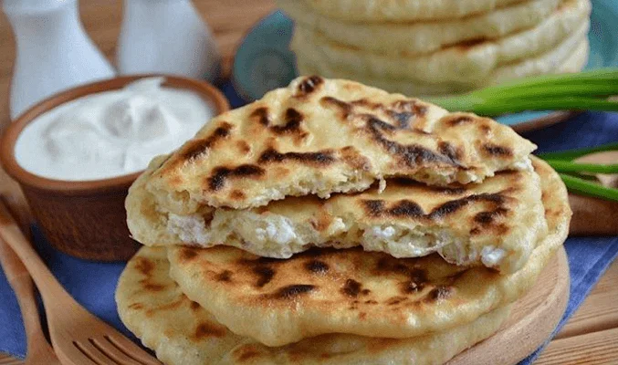 Лепешки с творогом на сковороде