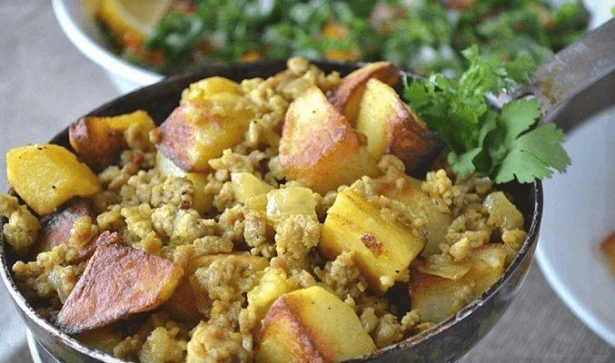 Жареная картошка с фаршем