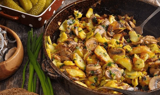 Картошка, жаренная с грибами