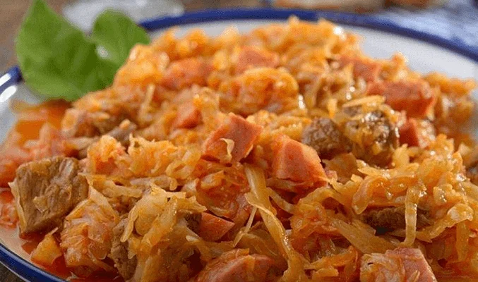 Тушеная капуста с мясом