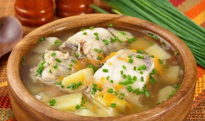 Рыбный суп из минтая