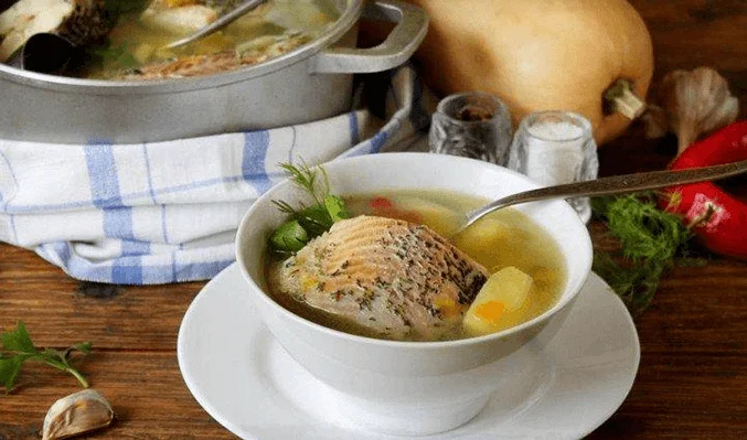 Рыбный суп с тыквой