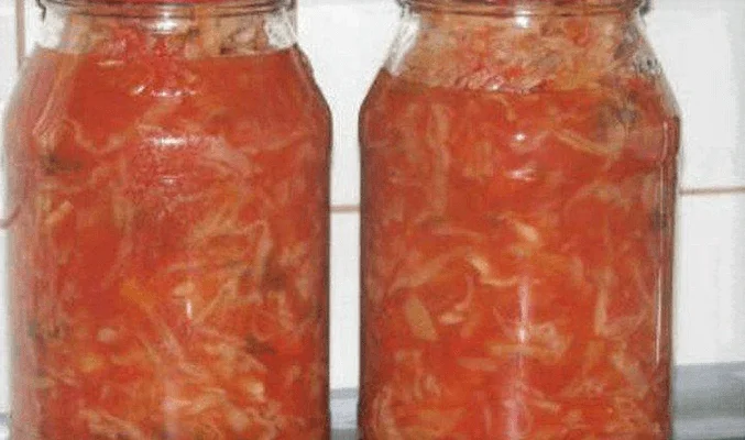 Салат из капусты с томатным соком