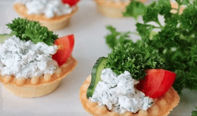 Начинка с черри, огурцом и фетой