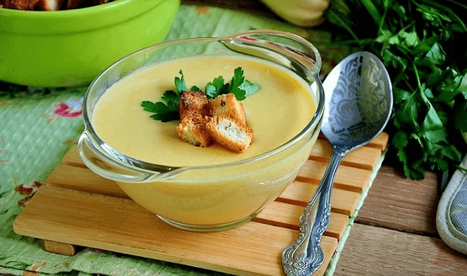 Кабачковый крем-суп с плавленым сыром