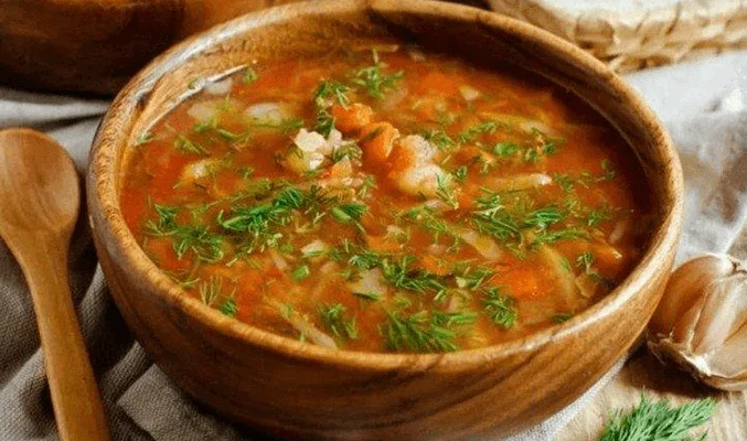 Суп со свининой и капустой