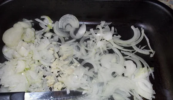 Вторые блюда с шампиньонами: домашние рецепты