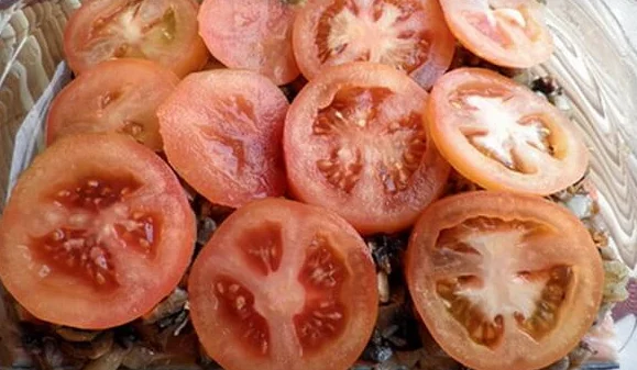 Вторые блюда с шампиньонами: домашние рецепты