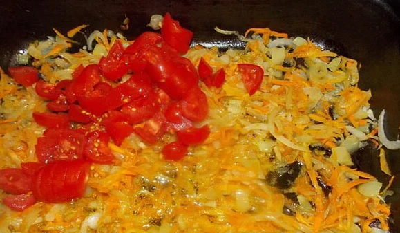 Вторые блюда с шампиньонами: домашние рецепты
